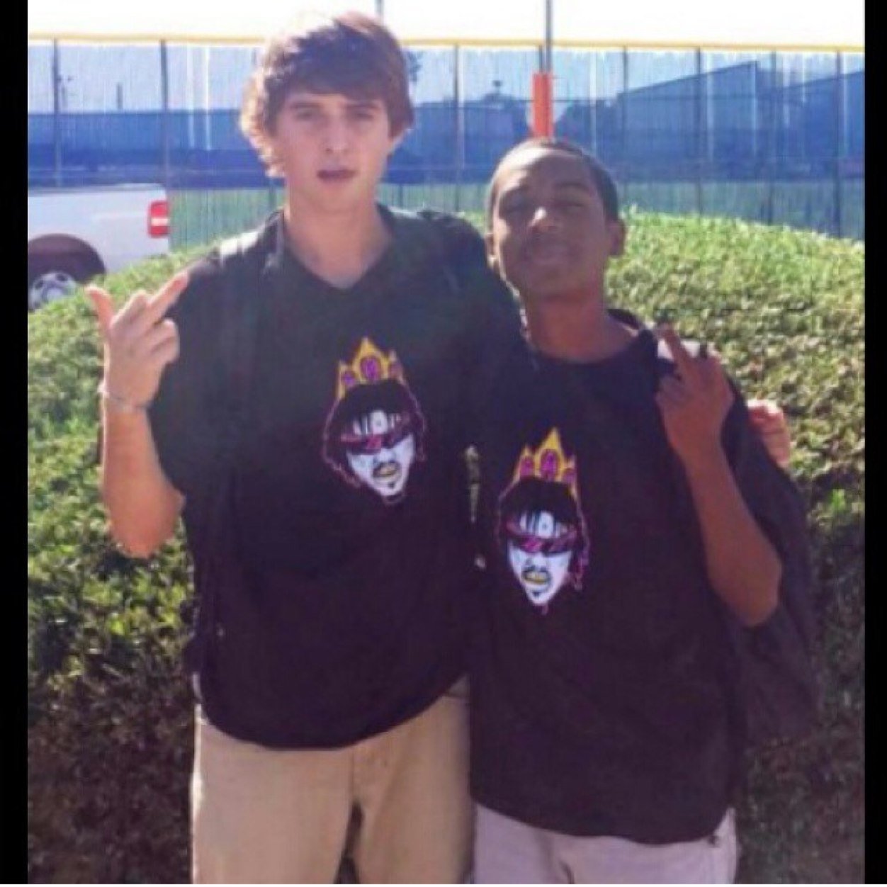 www_intel_com's profile picture. Junior at THS. Chill out