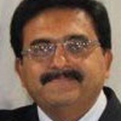 Utpal shah from Jeen Infotech vadodara providing IT services to the SME's