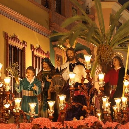 Grupo Joven Fervorosa Hdad y Cofradia de Nazarenos de Ntro.Padre Jesús de la Salud en su Sagrada y Triunfal Entrada en Jerusalén y Ntra. Sra. de los Ángeles