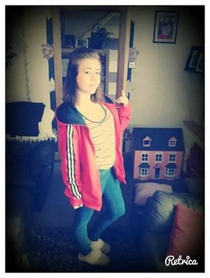 fifteen!
Dunfermline High!
Jay!:*
snapchat~ no1slagg
facebook~ Teigan Corstorphine
follow.for.follow!x