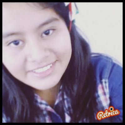 16 años 
no tengo novio 
me gusta ir al cine 
me dicen jacky 
soy muy social 
curso la prepa
