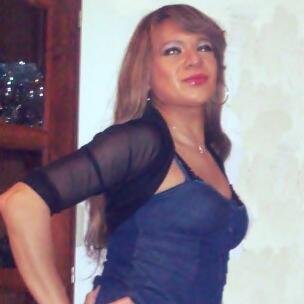 Trans, Administrativa y en mis momentos libres disfruto de la vida. Soy responsable, pero principalmente honesta y espontanea.