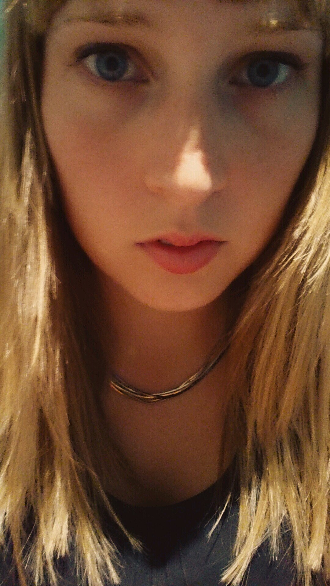 Actuaäddict. UXsomething. Primitive Girl. Vleesverorberaar.