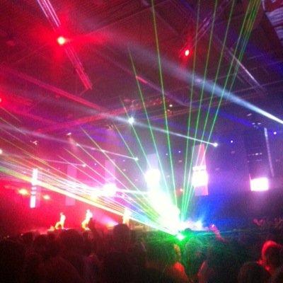 DJ/ i believe in god!