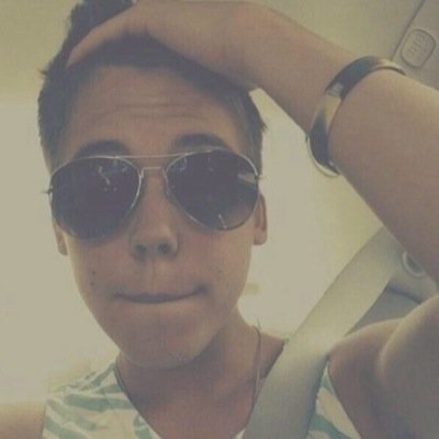 follow @veryboybands & @jacobs_wizard!!