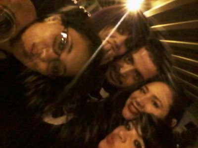Rockero de corazón, diseñador, enamorado de la vida, 30 años... Sigueme!!!!