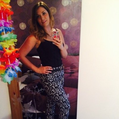 megan2987's profile picture. 