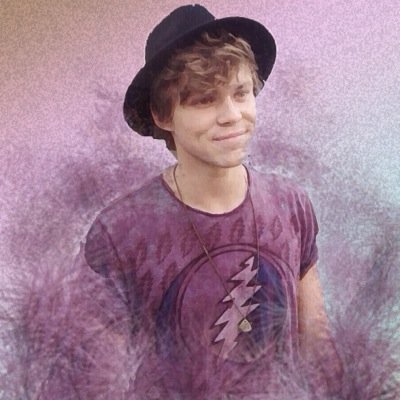 Go and follow @superhero_calum if you feel like it. Love you