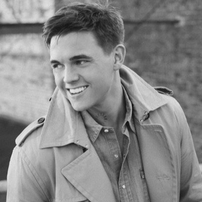 Authorized Promotional Team for @JesseMcCartney. - @mzkrisamanda & @jennymurphyy