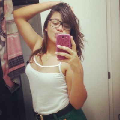 é paixão, é razão, é querer, como é grande o meu amor por você @abcfc (...) alô Deus a frasqueira te agradece Senhor. (8)
