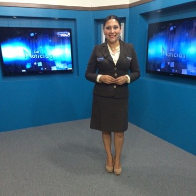conductora y reportera canal 8.en instituto estatal de radio y tv   la paz bcs y en radio 99.1 fm y 1050 am https://t.co/b9D1J920LU
#yosoyfandezarahihamburgo