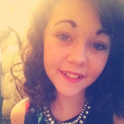 I LOVE JACK WALTON OMG I love Niall Horan so much! Hobbies- well dance, gym, singing and tweeting follow me and i will follower you back snapchat- jadey446 X