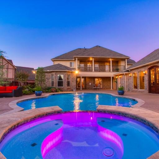 Selling405's profile picture. A specialized branch of the ShowMeOKC Team, coming soon. The latest & greatest in real estate marketing.