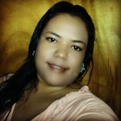 Vallenata con 27 Primaveras!!!Enamorada De Dios Y La Vida Que El Me Permite Vivir!!