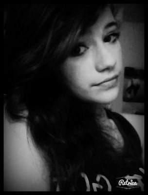 léa 14ans /3 eme  facebook : lea cmb /snap: lea_comblez ❤️
