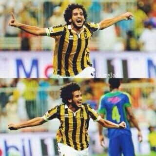 سألوني وش تشجعي ... قلت لهم انا دمي اصفر خيالي ..... دايم بالملاعب هو يبدع ..... اي احبه وافتخر اني اتحادي
-جدة حقنا- 
استغفر الله