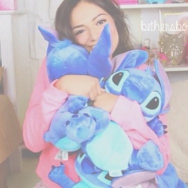 Updates about youtuber and designer @BethanyMota! If you have any new pictures or questions you can always tweet me xo