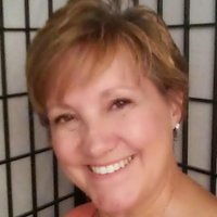 Theresa Allen (@junk2jewels) Twitter profile photo