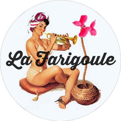 La Farigoule, fanfare étudiante de l'école centrale marseille. Une trentaine de fanfarons qui craquent leur slipou avec élégance et pouêt-pouêt!