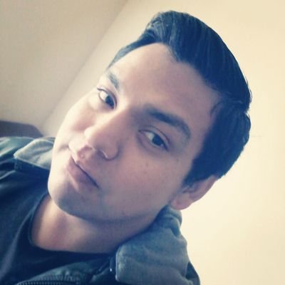 holaaa... hi. hello.. me dicen fer o nando como quieran.. soy de santiago chile of chile y bienvenido welcome jjjej muak kises y tengo 24 años xd