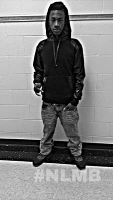 see threw fake mfs like glass #RipJayJay