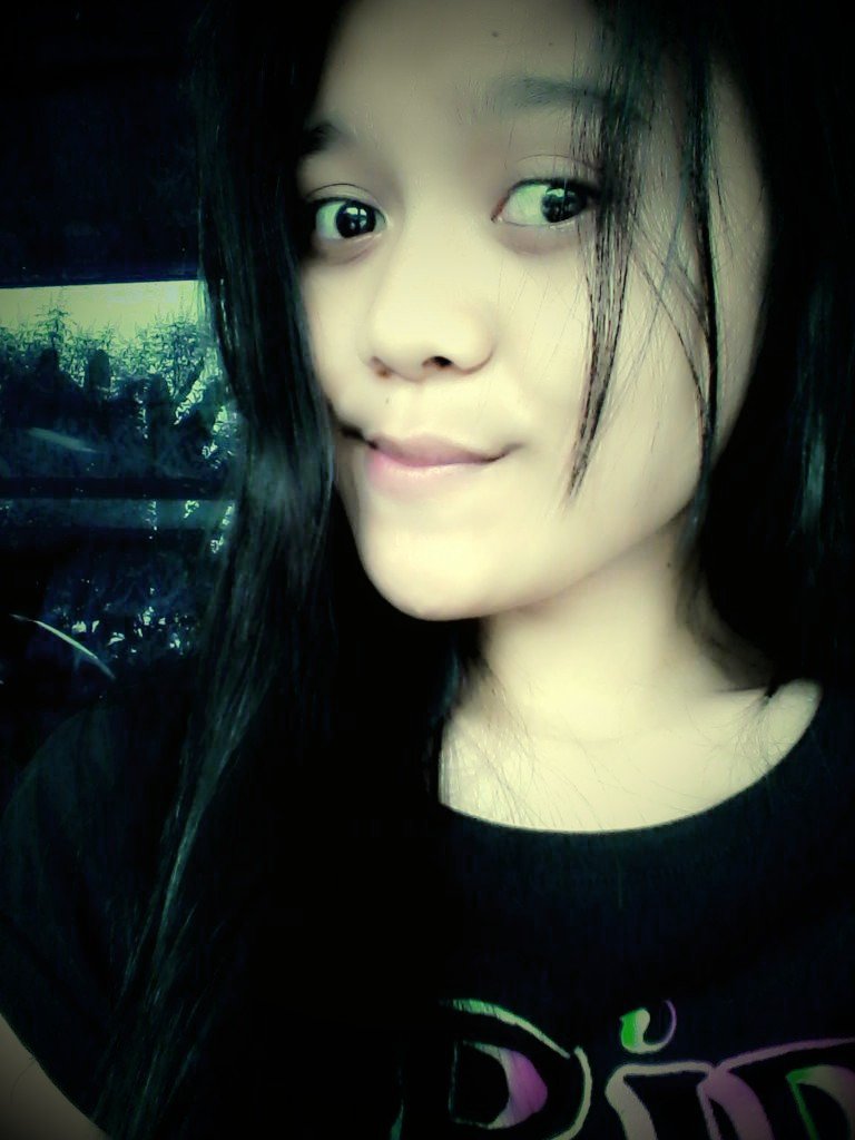 Path:Trisna ina, instagram/ask.fm:Trisna3110 Line: Ina.
