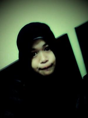 A Muslimaah that always believe in the Power,Mercy and Love of Allah s.w.t :)) And wanted to be a Niqabi . And Love my Family so so much . :* Follow me and I'll