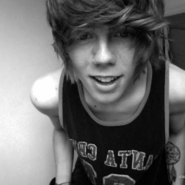 Hello, im alex.