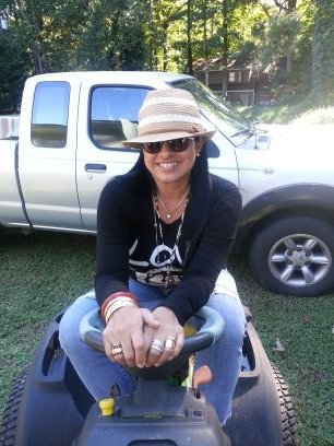 CombsLuz's profile picture. 