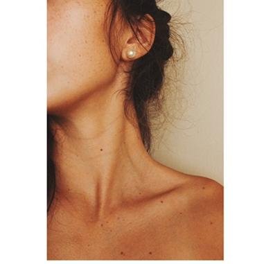 16.  instagram: https://t.co/B2q4f2n8Gh