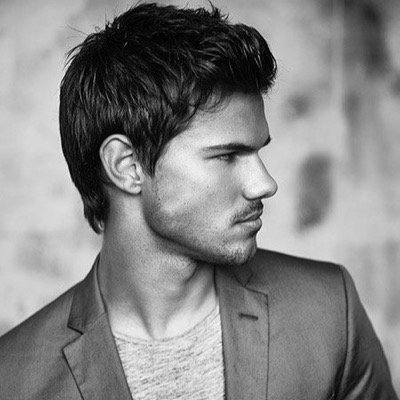 FatedToACullen's profile picture. She quickly became the center of world, She was meant to be mine since the beginning. I love you baby girl | Engaged to @FatedToAAlpha| 21+