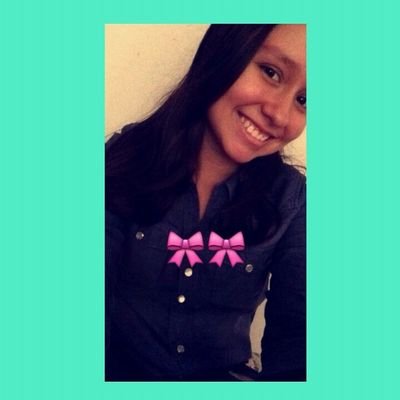 camilapj10's profile picture. ☺