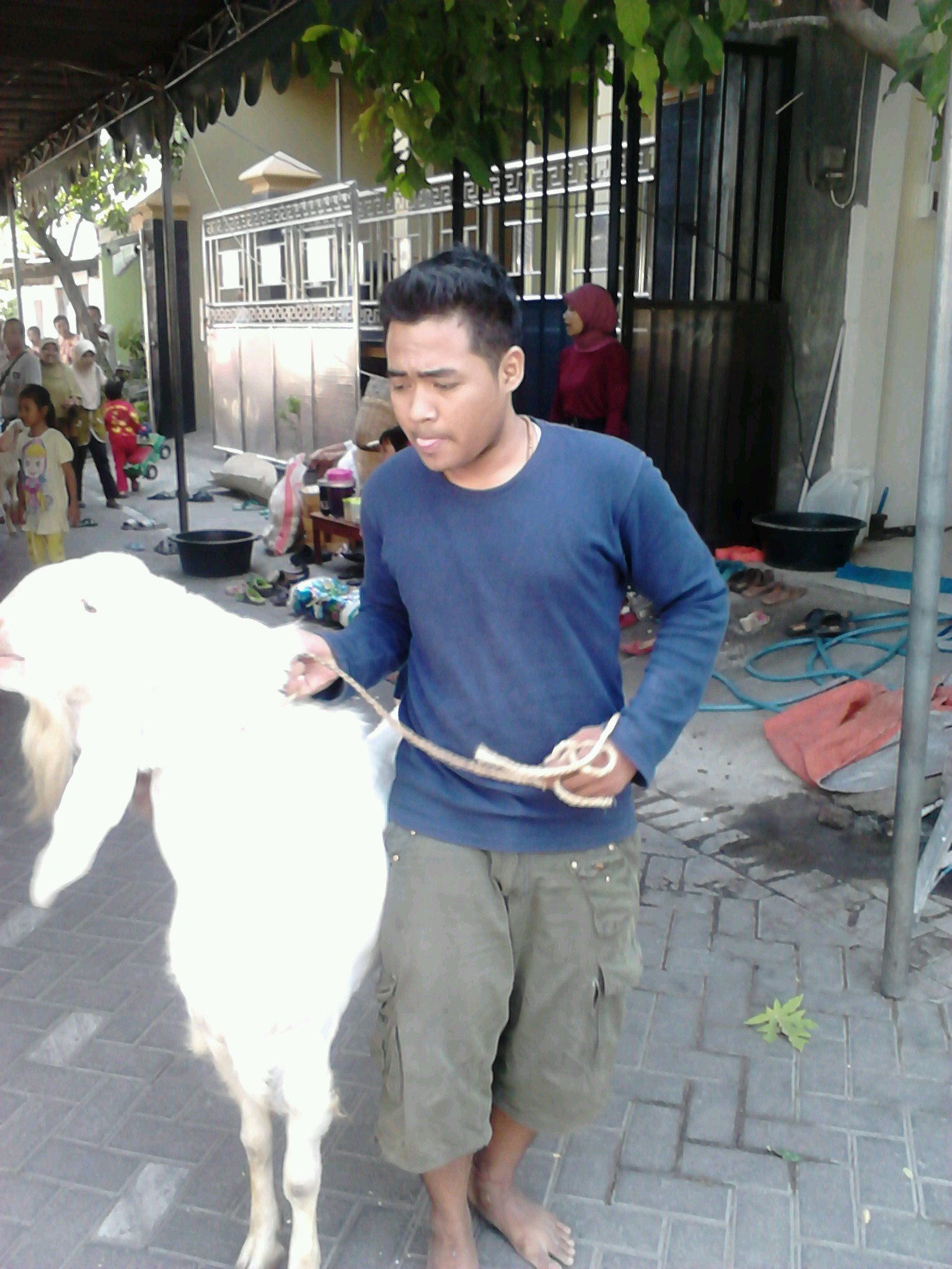 berjalan dan berdoa