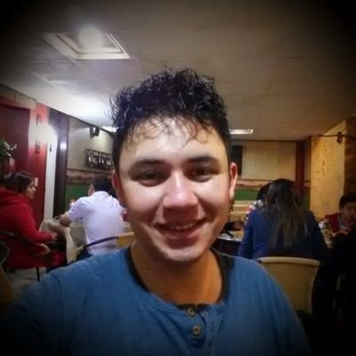Estudiante de Medicina 
Pequeños toques hacen grandes rasgos.