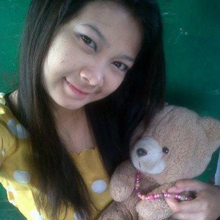 hang out with friends and shoping