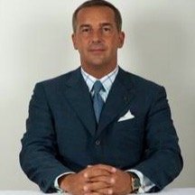 44suite's profile picture. I am happy Chaser...  For one unforgettable sweet experience, visit my B&B in Milano  http://t.co/ToxZzuslaV  dialoga@me.com
SMS info +39 3398066212