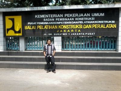 abdi05459655's profile picture. penjualan alat alat berat, merk HELI, kontraktor dan perdagangan