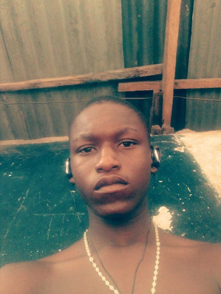 chidiobi49's profile picture. 