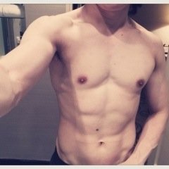 神戸/大学2回/セフレ募集/DM、フォロー大歓迎。 DMしてくれれば、なんでもいたします。