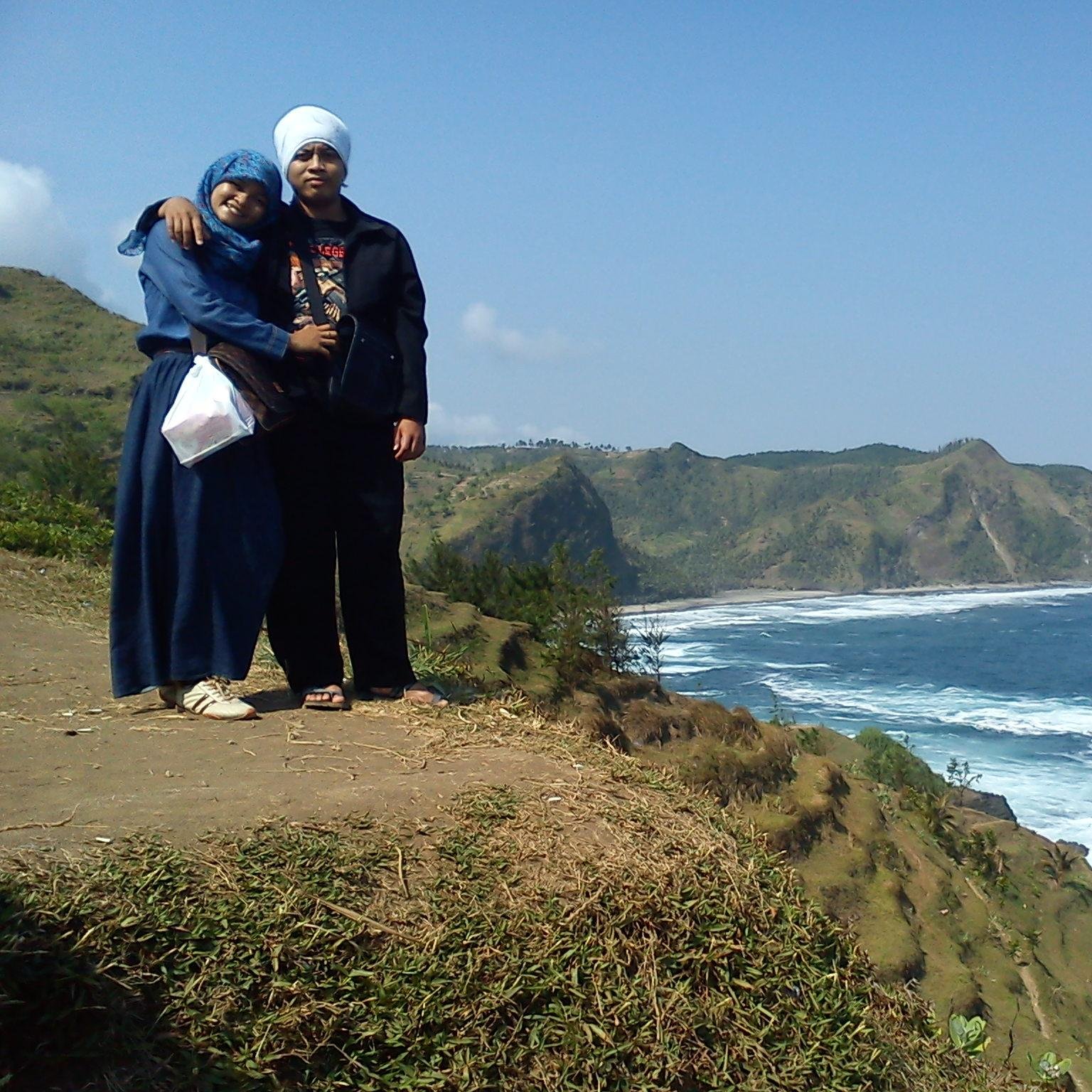 SayaLagidanLagi's profile picture. I dropped all my pride and emotion, for the sake of misconceptions I've done today. Thank you dear