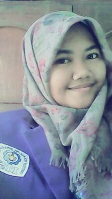 Sherly Okto Melzani |  MOM ♥ Scene Cluster  ♥ @SEC_SBY ♥. D3 Teknik Kimia ITS 2014