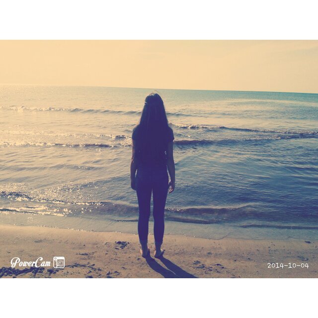 vivi_xyz24's profile picture. 