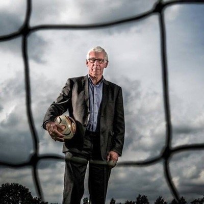 Ambassadeur Voetbalplatform FC Groningen. Tot 30 november 2014: voorzitter KNVB district Noord, lid Bestuur Amateurvoetbal.
