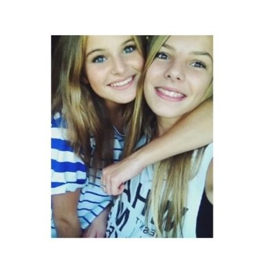 •Heeiheei, je bent een cuttieeen ik hou van je met heel me hartschatje XoXo Elli❤️❤️•