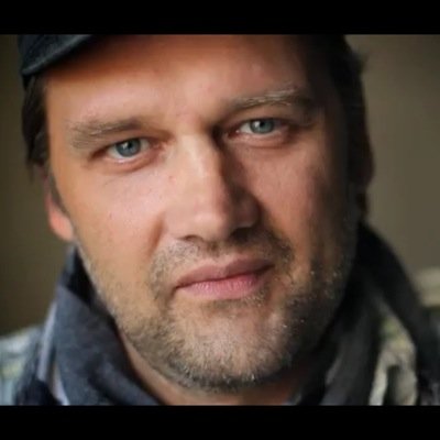 Cenšos dzīvot tagad...) Ar visām no tā izrietošajām sekām!