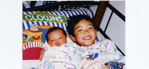 seanzxang's profile picture. I do a lot...but music rules all!!!