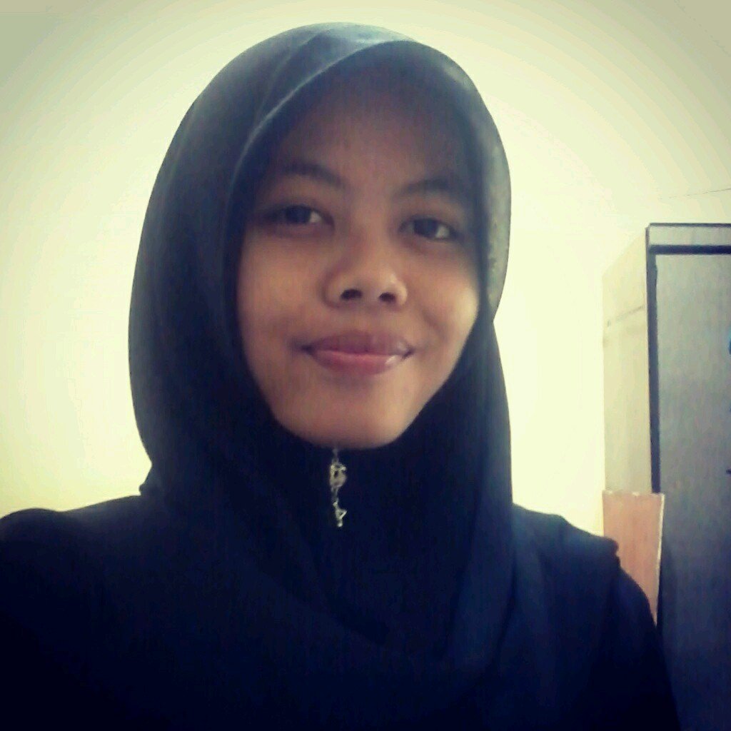 santun dan sabar adalah menterinya ilmu, kasih sayang adalah ayah nya, rendah hati adalah pakaian nya. 20,03 #mytruelove :)