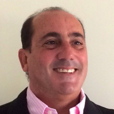 Consultor estratégico. CEO (Novartis Mx, Philip Morris-Kraft Br, Kraft Mx y Vz, Nabisco Mx). Master Ing de Caminos. Master Int’l Management Thunderbird. HBS