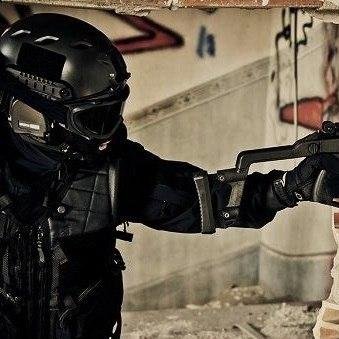 mazaybanzai's profile picture. 