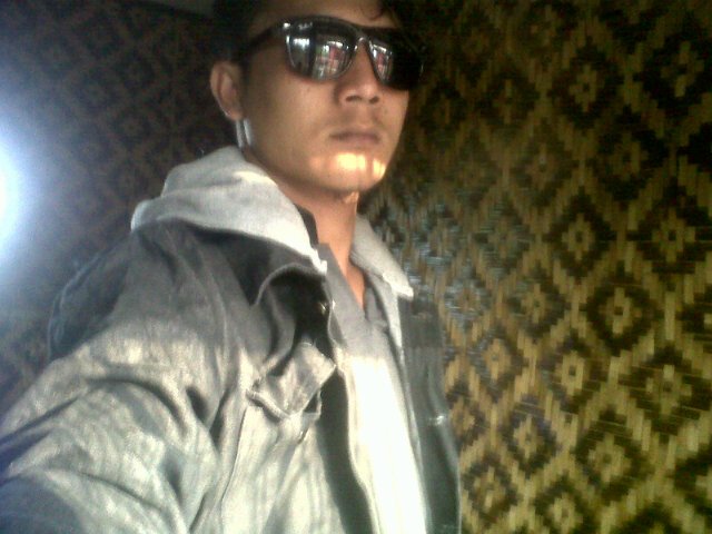 #lajang/single (LUDACRIS) HOW | LOW♀♂pon: 085720786055 pin: 2A1E82B3